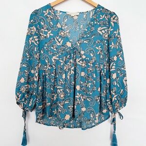 Lovestitch Floral Babydoll Peasant Top V-Neckline Flowy Sleeves Size Small Blue